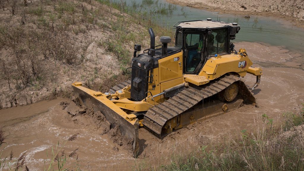 Caterpillar D6 XE