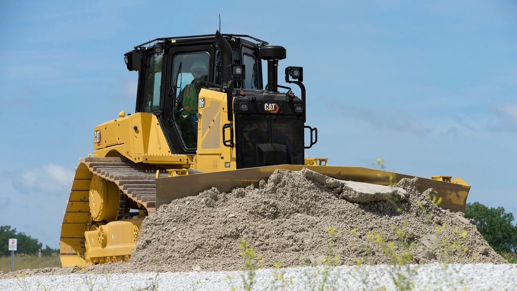 Caterpillar D6 XE