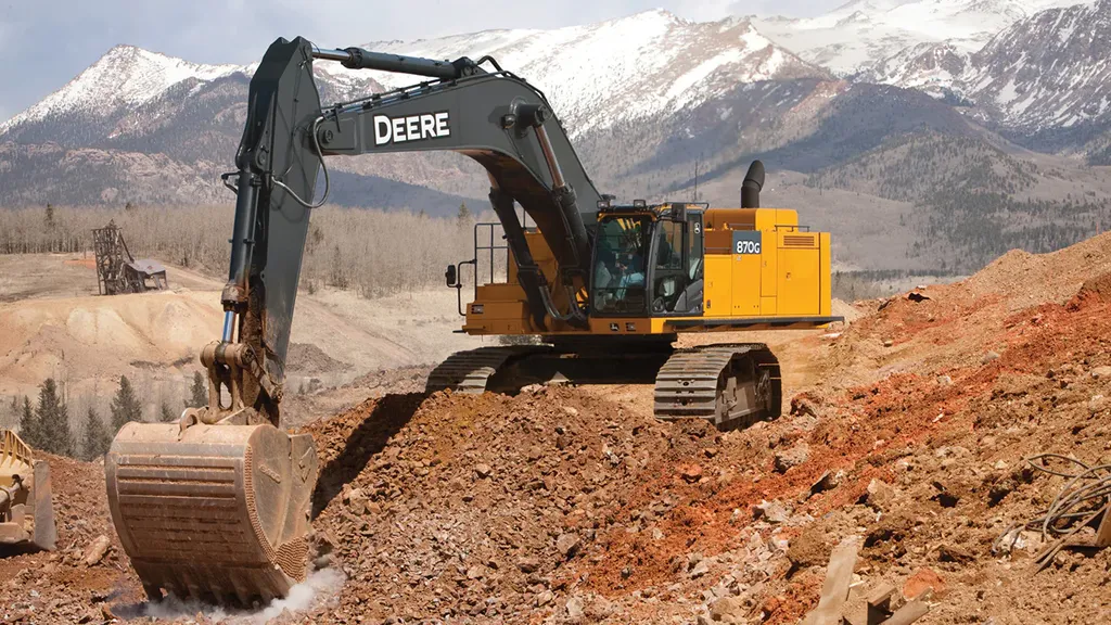 John Deere 870 (Excavator)