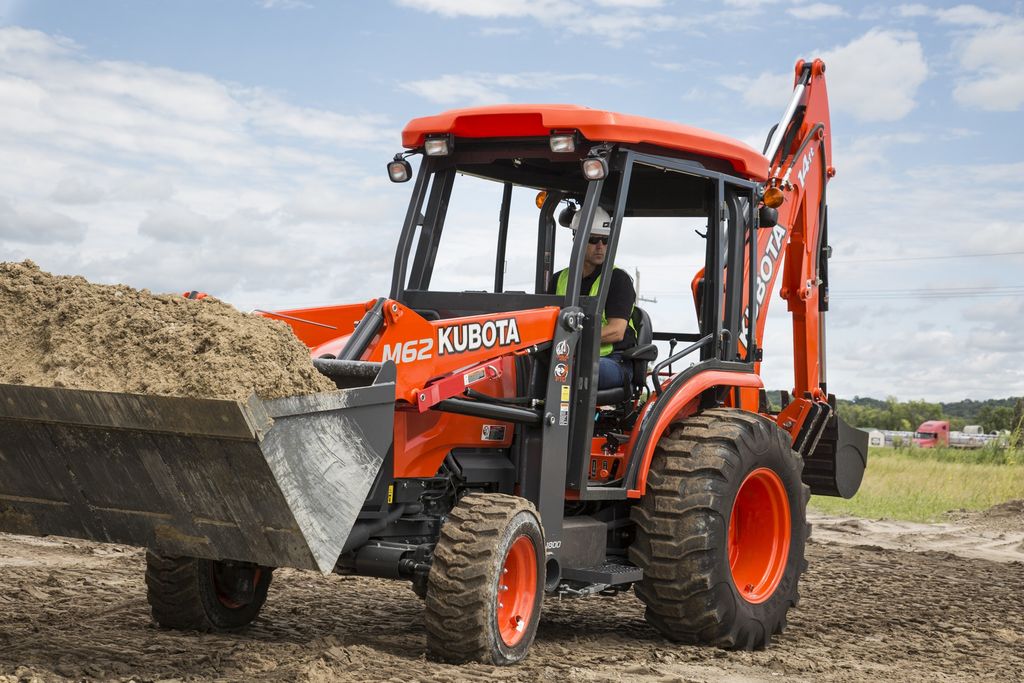 Kubota M62