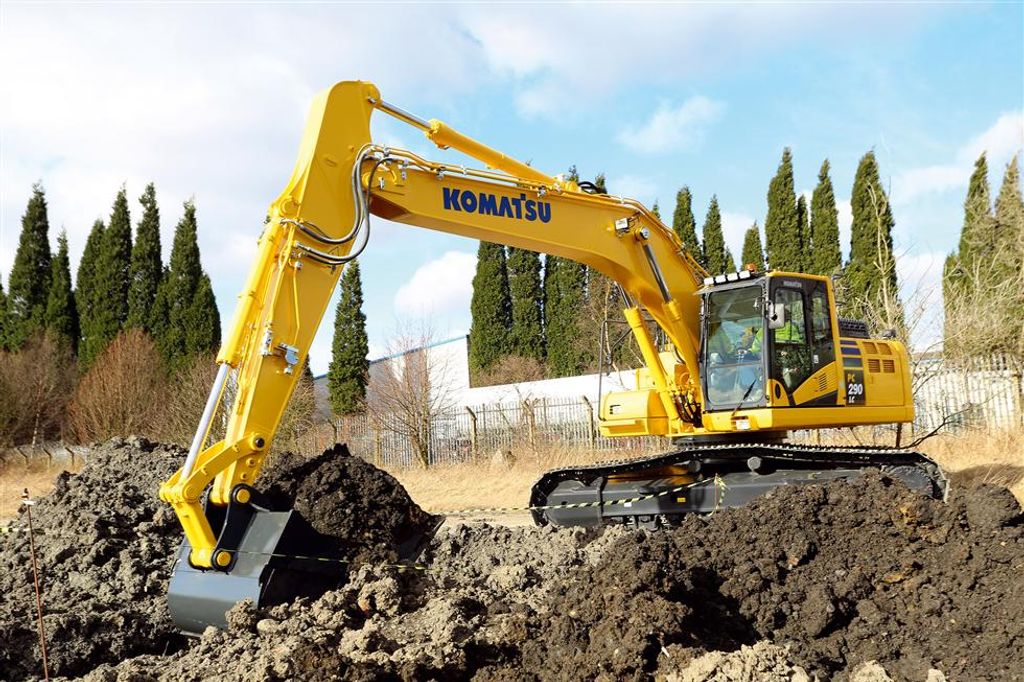 Komatsu PC290