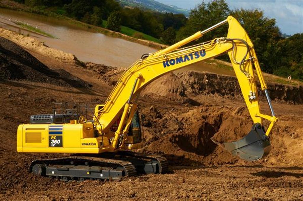 Komatsu PC360