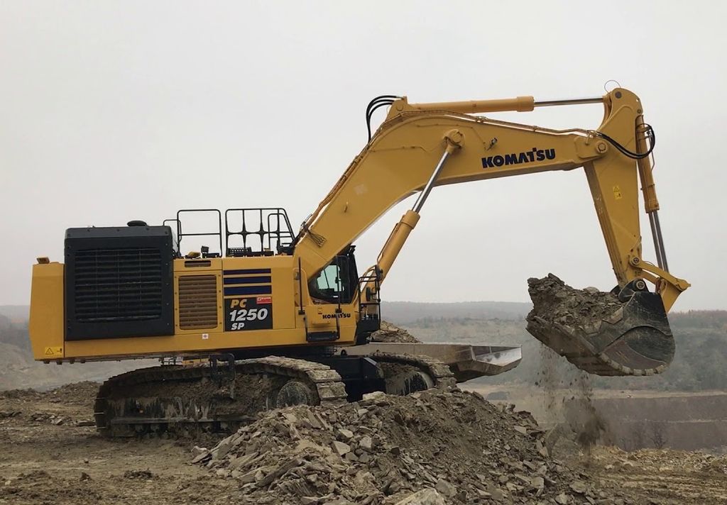 Komatsu PC1250