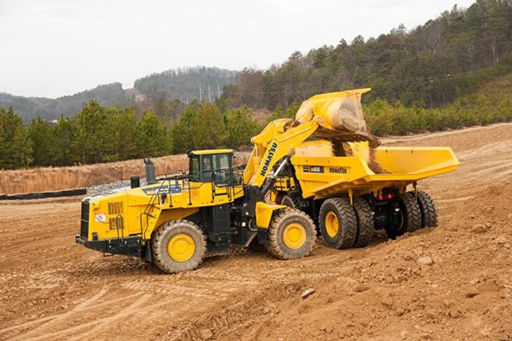 Komatsu WA600