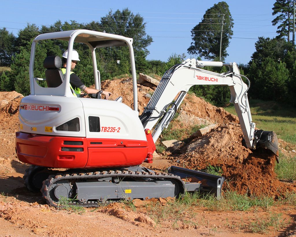 Takeuchi TB235