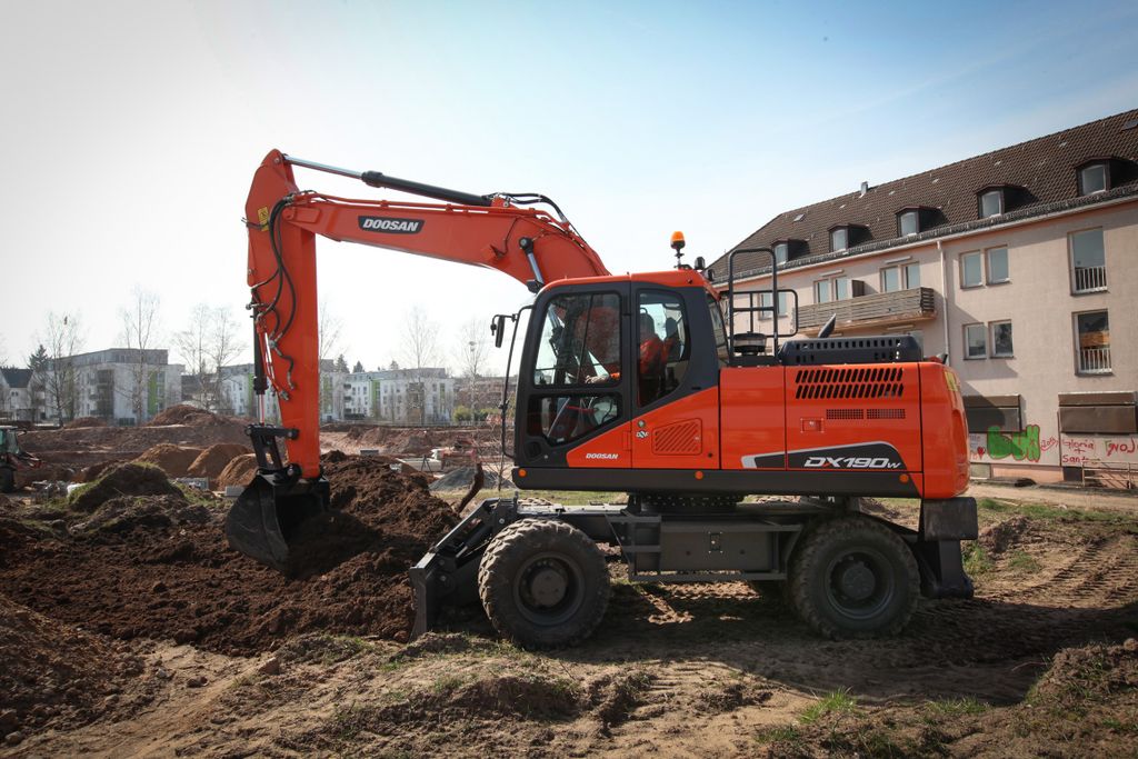 Doosan DX190W