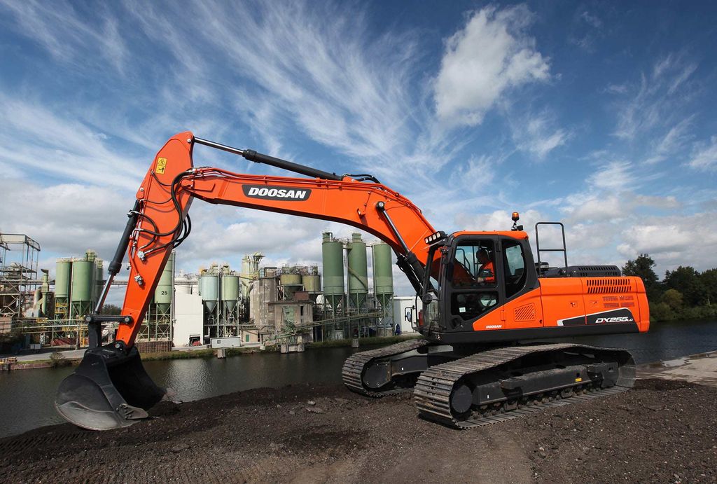 Doosan DX255