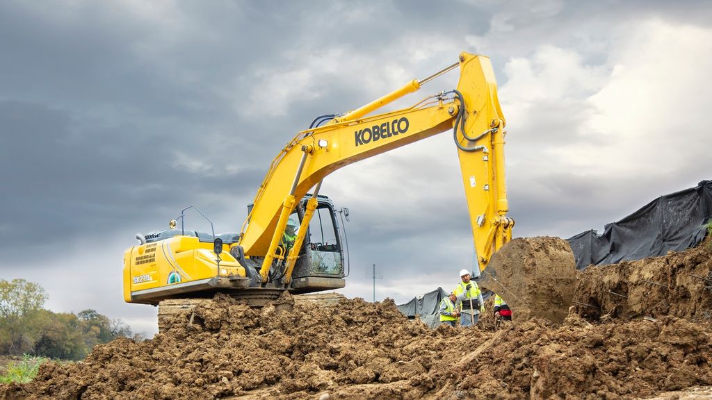 Kobelco SK210