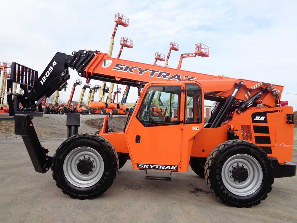 JLG (SkyTrak) 12054