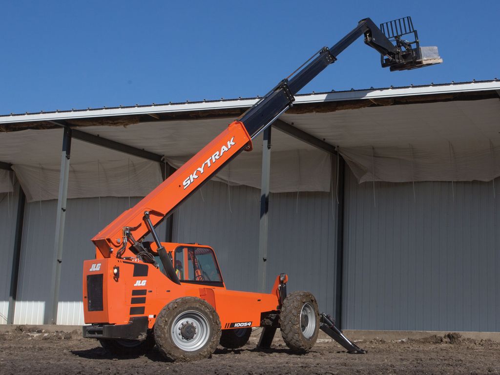 JLG (SkyTrak) 10054