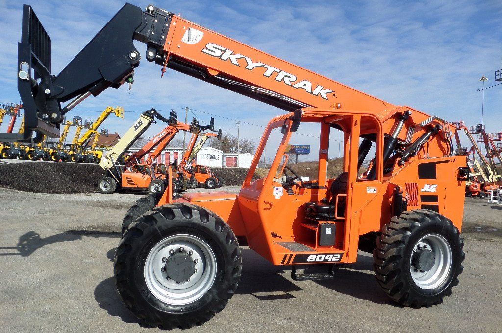 JLG (SkyTrak) 8042