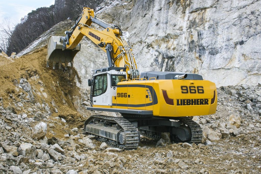 Liebherr R 966