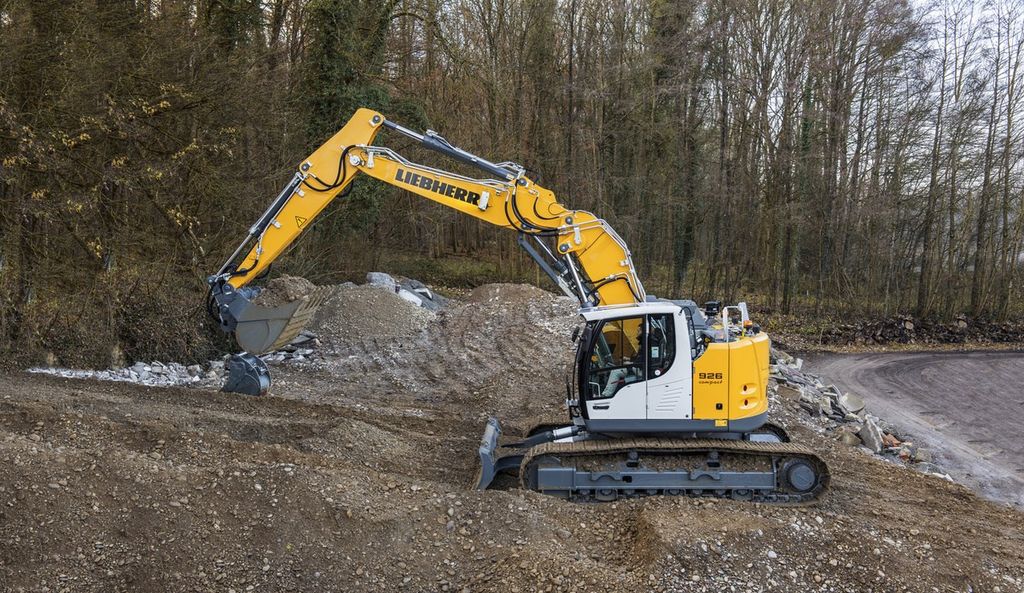 Liebherr R 926 Compact