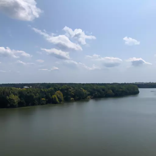 A picture of the Mississippi river