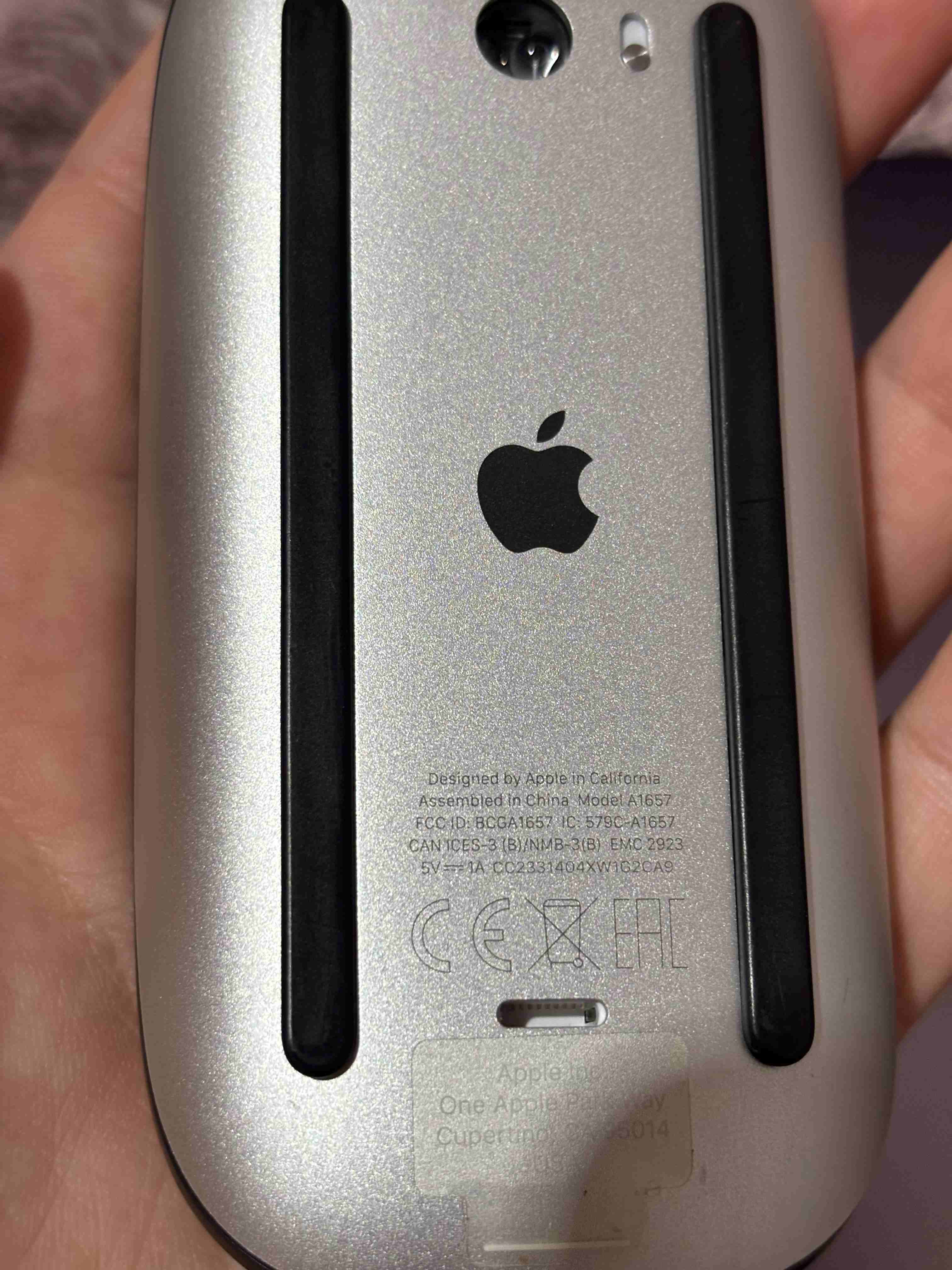 Apple Magic Mouse 2 (A1657)