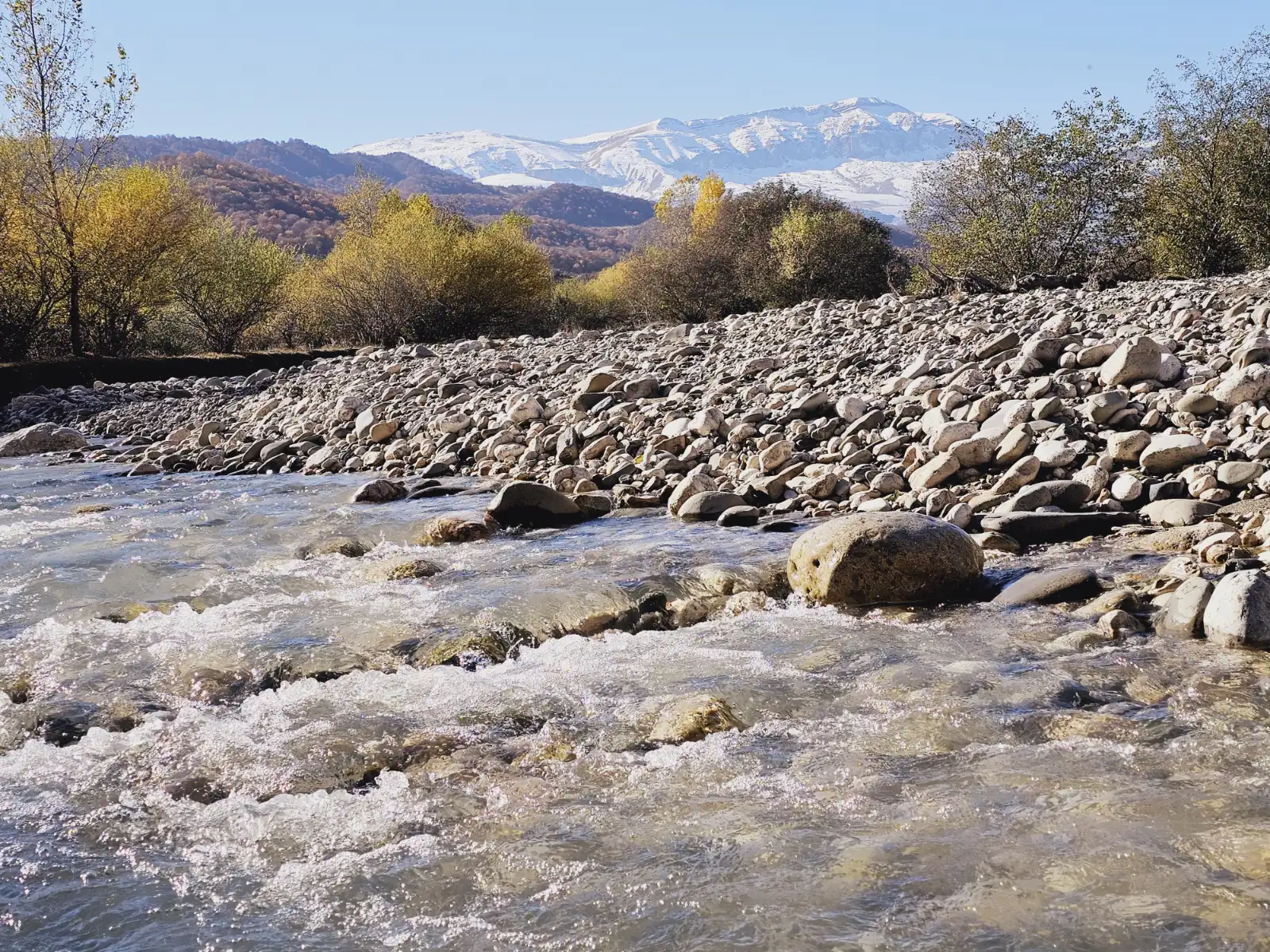 Qusarchay River