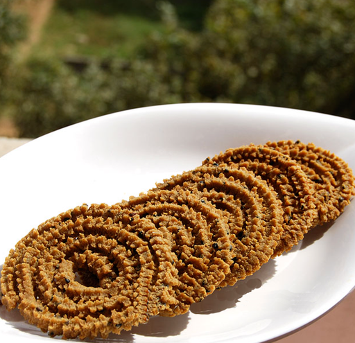 Kambu Mullu Muruku (250 Gms)