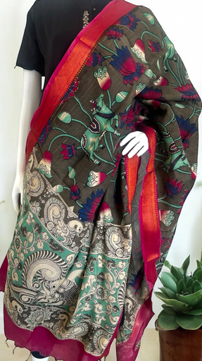 Silk Dupatta image 2