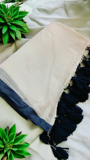 Plain Mulmul Saree
