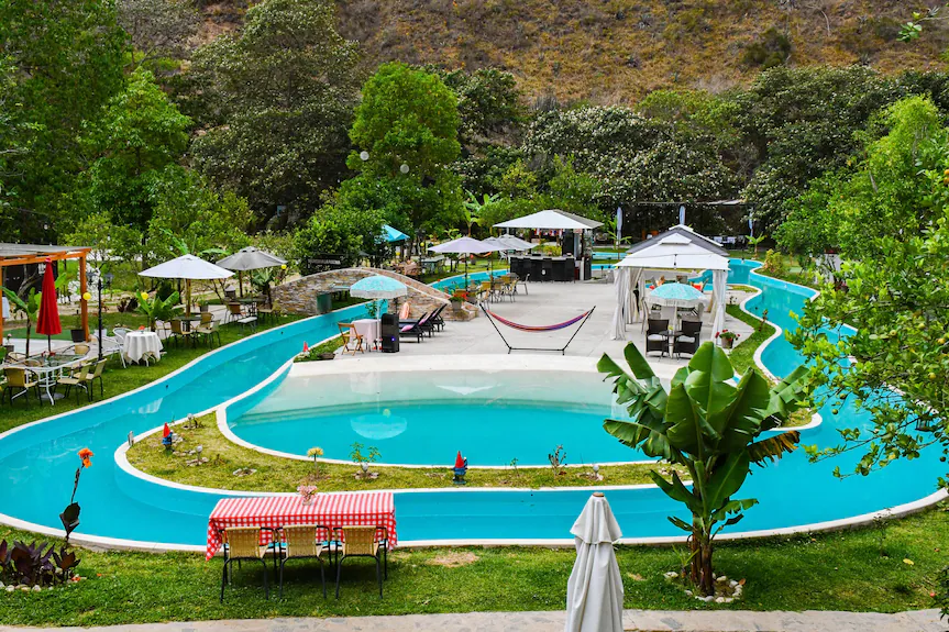 Zoila Suite Escape