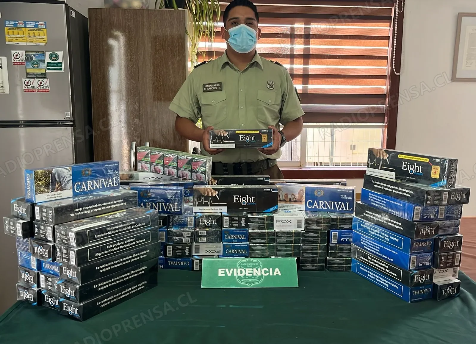 Decomisan más de 2.400 cajetillas de tabaco ilegal en plena transacción