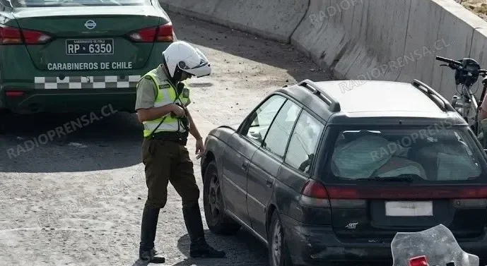 Patrullaje policial frustra robo de luminarias en la Ruta 78 y deja tres detenidos