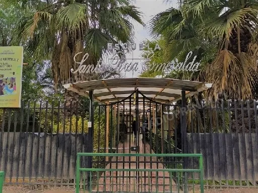 Nuevo robo afecta a la Escuela Santa Rosa de Esmeralda: delincuentes sustrajeron computadores y especies de los docentes