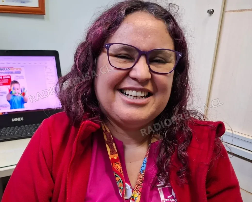 Municipalidad de Talagante realiza feria promocional por el día del orgullo autista y la inclusión