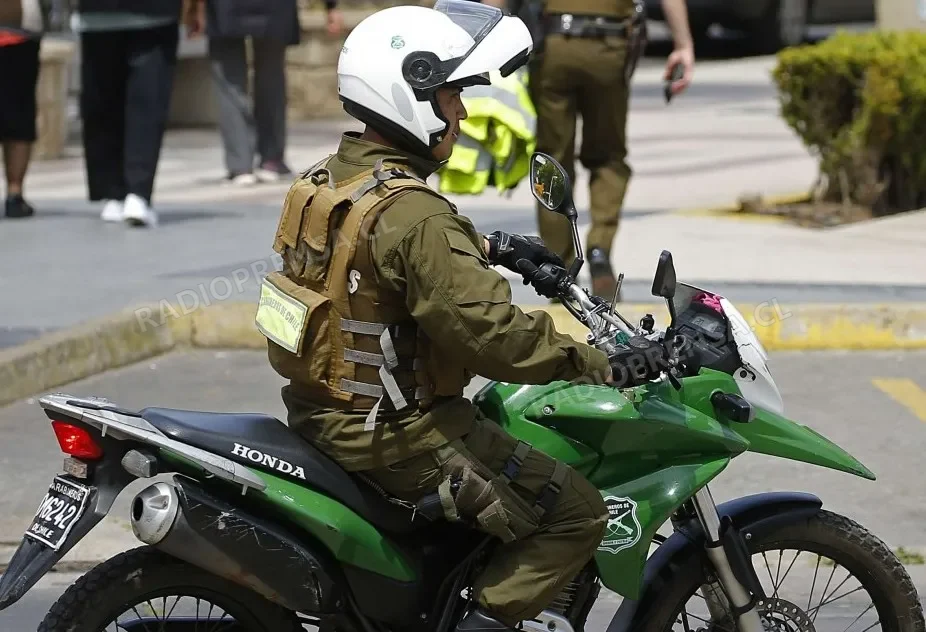 Sujeto es detenido por portar un arma de fuego en población Padre Hurtado