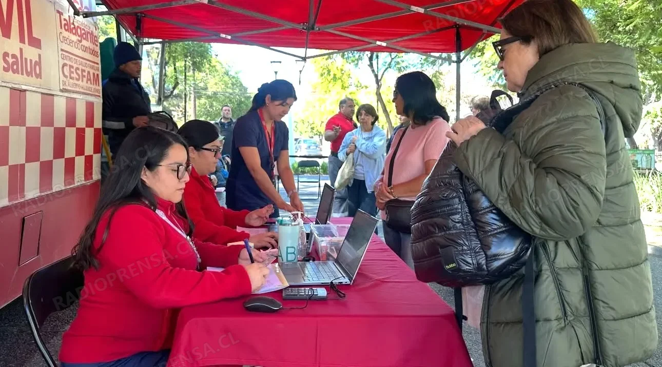 Campaña de vacunación contra la influenza continúa esta tarde en sector El Labrador de Talagante