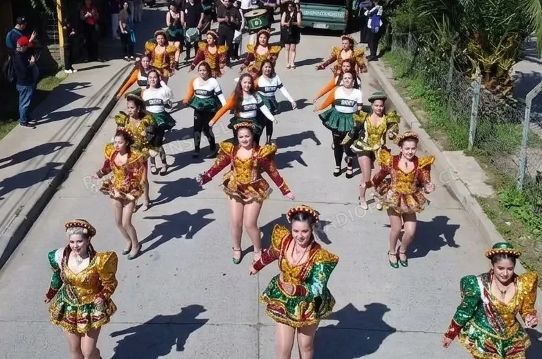 Alhué realizó la segunda versión del Carnaval de la Juventud