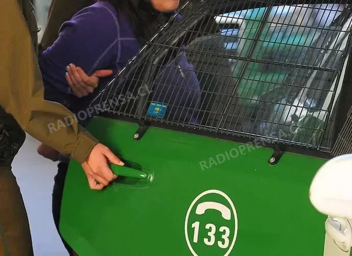 Sorprenden a mujer vendiendo pasta base de cocaína en sector El Llano