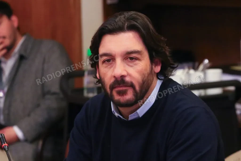 Diputado Raúl Leiva se reúne con ministro Martín Arrau y respalda continuidad de la política de seguridad como tarea de Estado