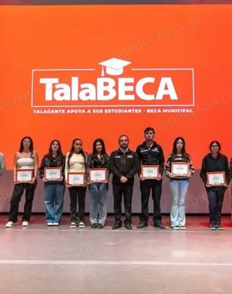 100 jóvenes de Talagante reciben la Talabeca 2026 para impulsar sus estudios superiores