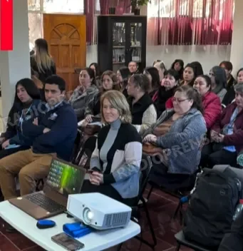 FOSIS realiza capacitación para emprendedores en la Delegación Provincial de Talagante