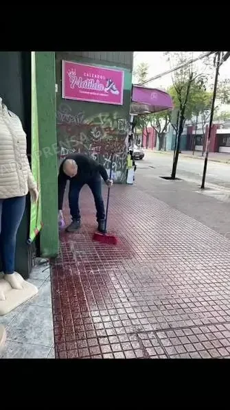 Locataria de Talagante denuncia hostigamiento de vecino tras ser rociada con cloro en medio de conflicto de convivencia