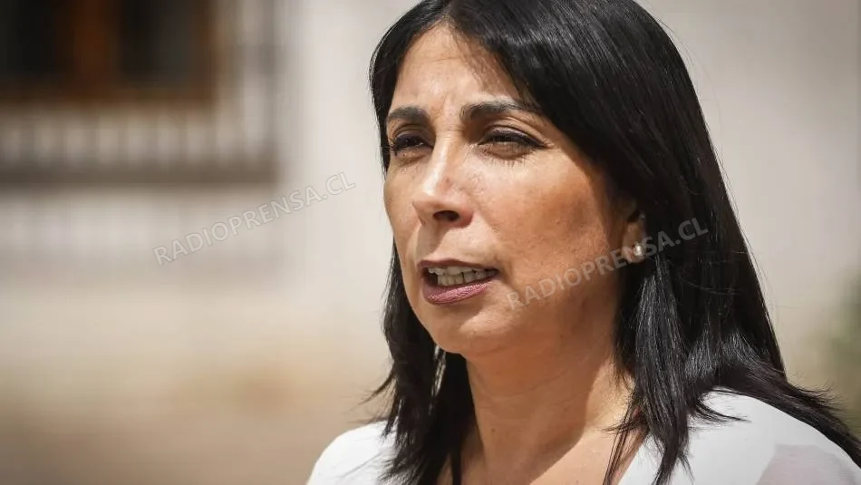 Exministra Karla Rubilar por futuro del Melitrén: “A los vecinos les prometimos un tren que llegaría hasta el corazón de Santiago”