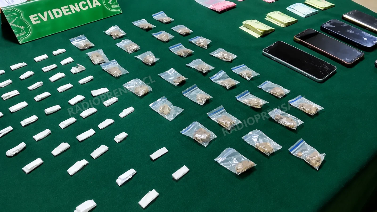Operativo focalizado de Carabineros en Padre Hurtado termina con dos detenidos por microtráfico en población Las Aralias