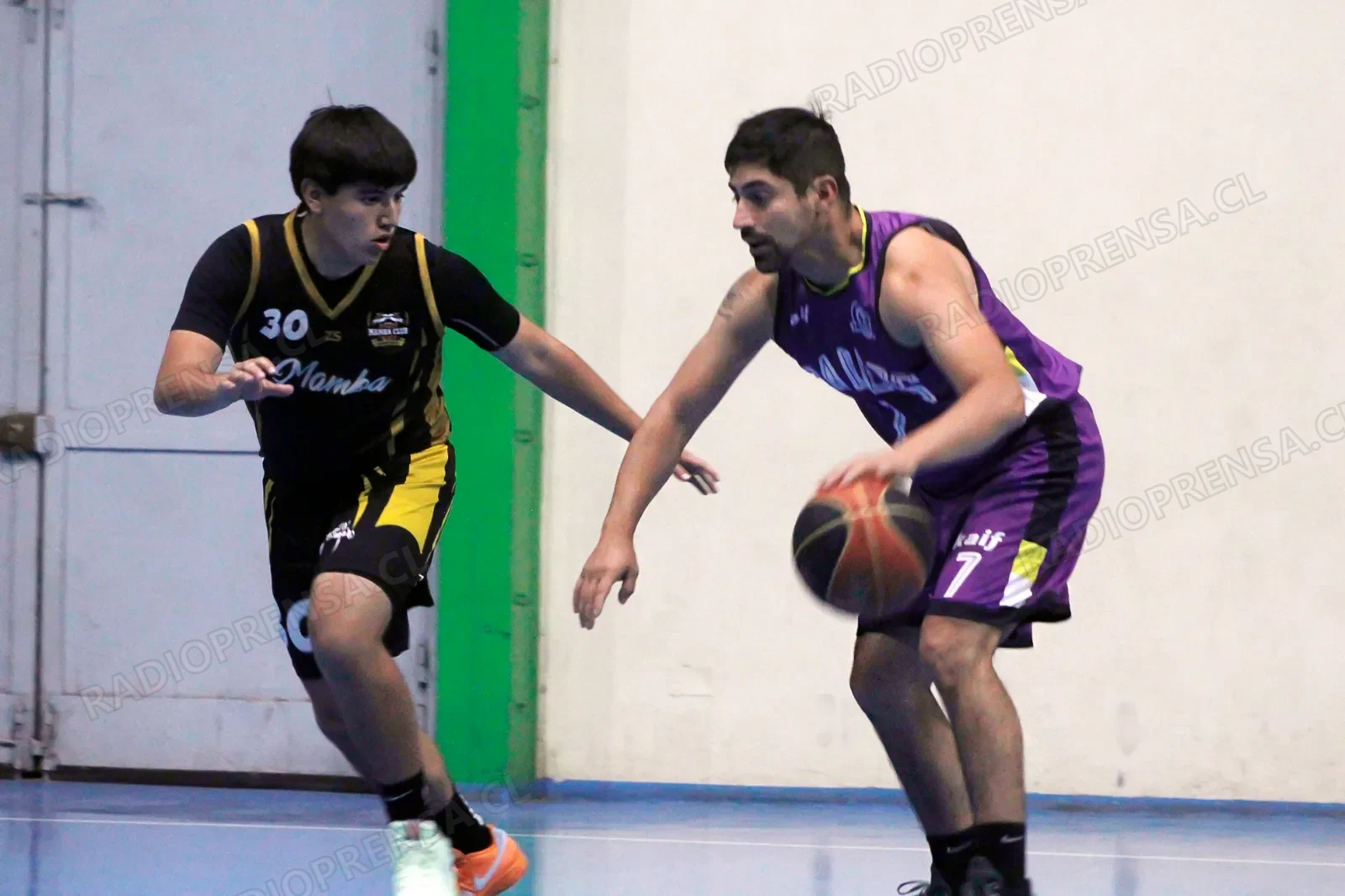 Comenzó a jugarse la liga municipal de Voleibol