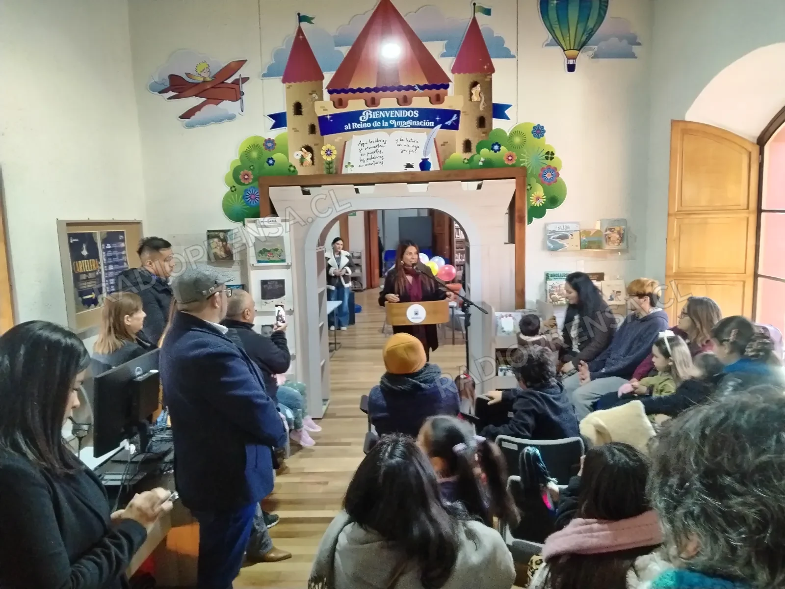 Con más de 1.300 nuevos títulos y un renovado espacio reinauguran la Biblioteca Municipal de Melipilla