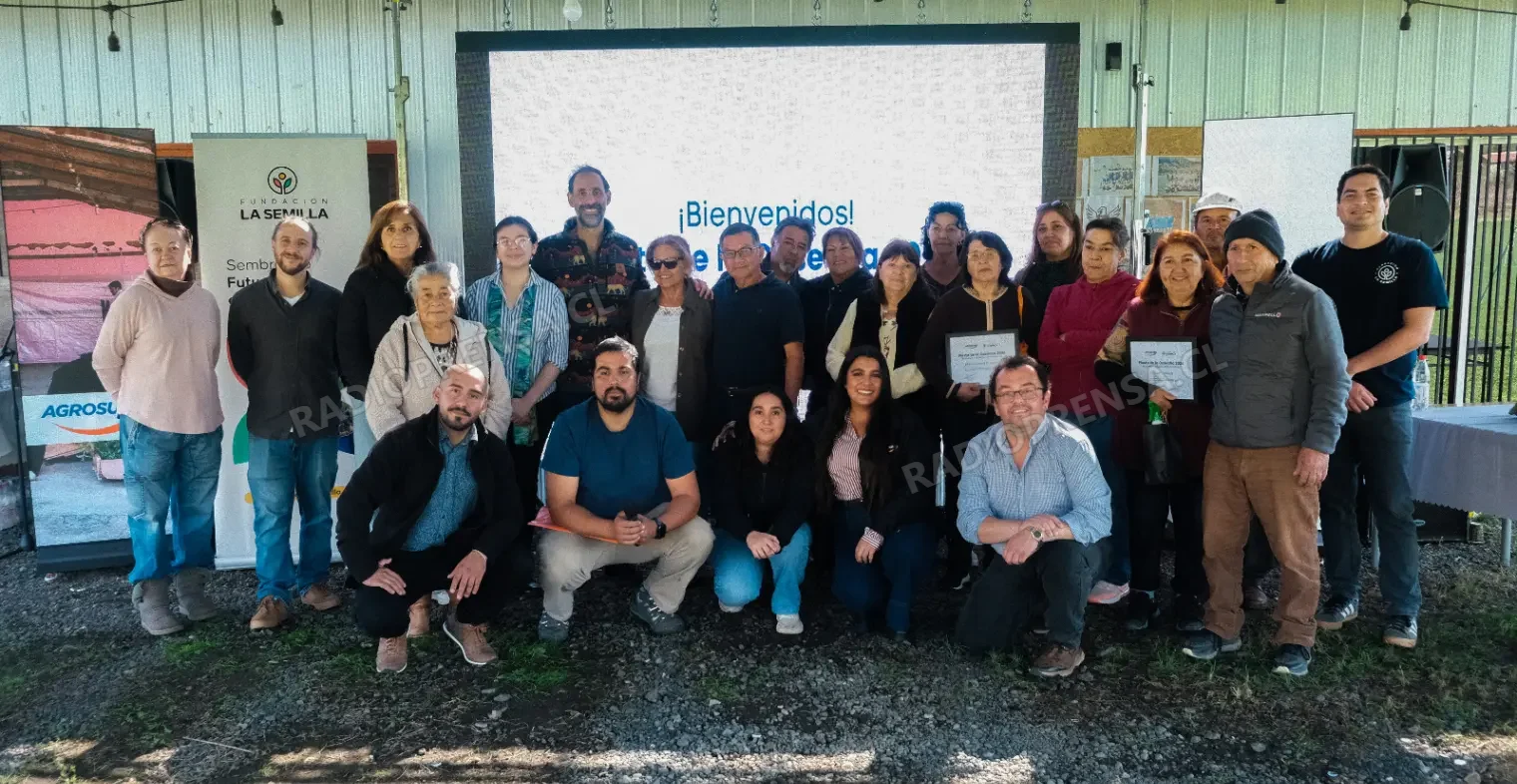 Programa de Huertos Familiares de Agrosuper culminó su cuarta edición junto a vecinos de Valdebenito en Las Cabras