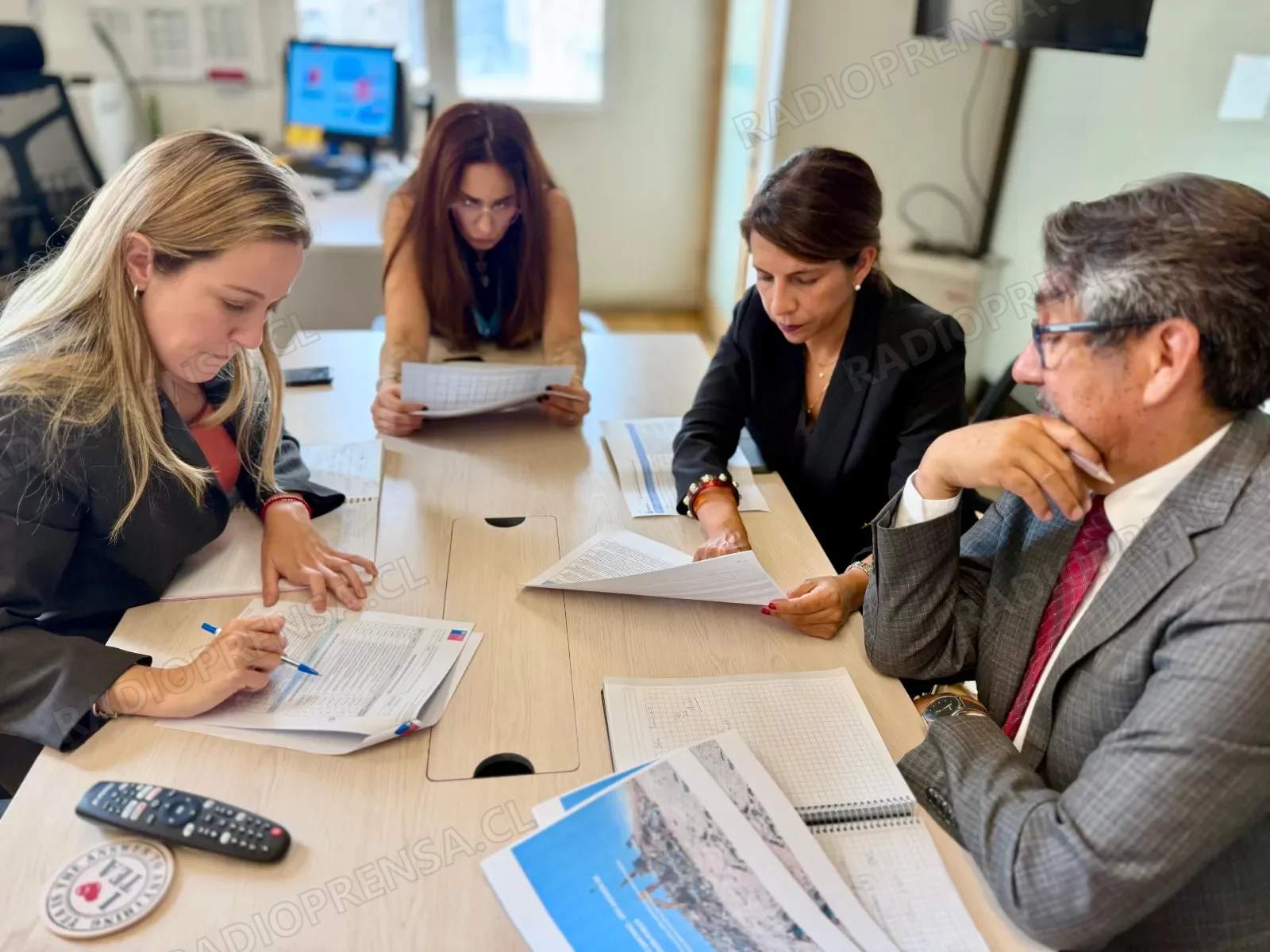 Alcaldesa Gárate gestiona cartera de proyectos prioritarios ante la SUBDERE para revertir déficit de inversión en Melipilla