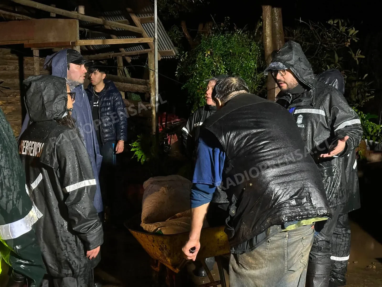 Municipalidad de Melipilla coordina operativo por riesgo de desborde en canal de la Toma Habitacional y sector Caupolicán (La Poza).