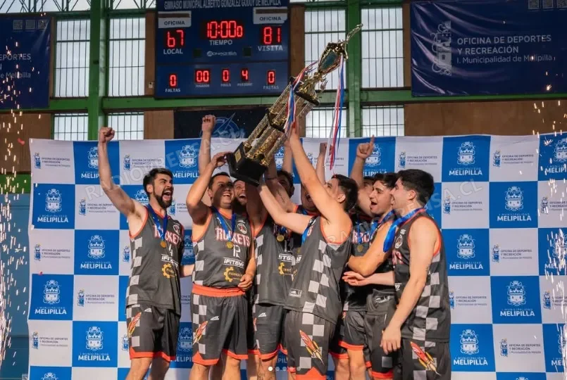 Melirockets se quedó con el anhelado trofeo de la Liga Municipal de Básquetbol