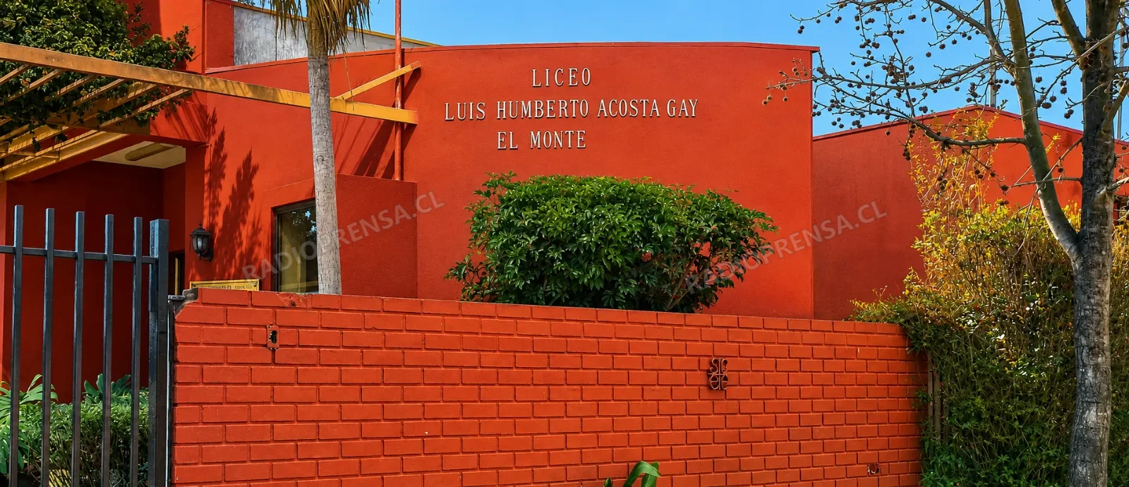Funcionarios del Liceo Luis Humberto Acosta de El Monte anuncian paralización indefinida de actividades