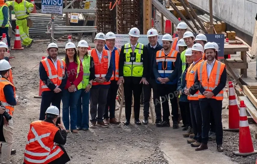 Visita de Juan Antonio Kast a obras del Metrotren en Peñaflor es valorada por autoridades locales