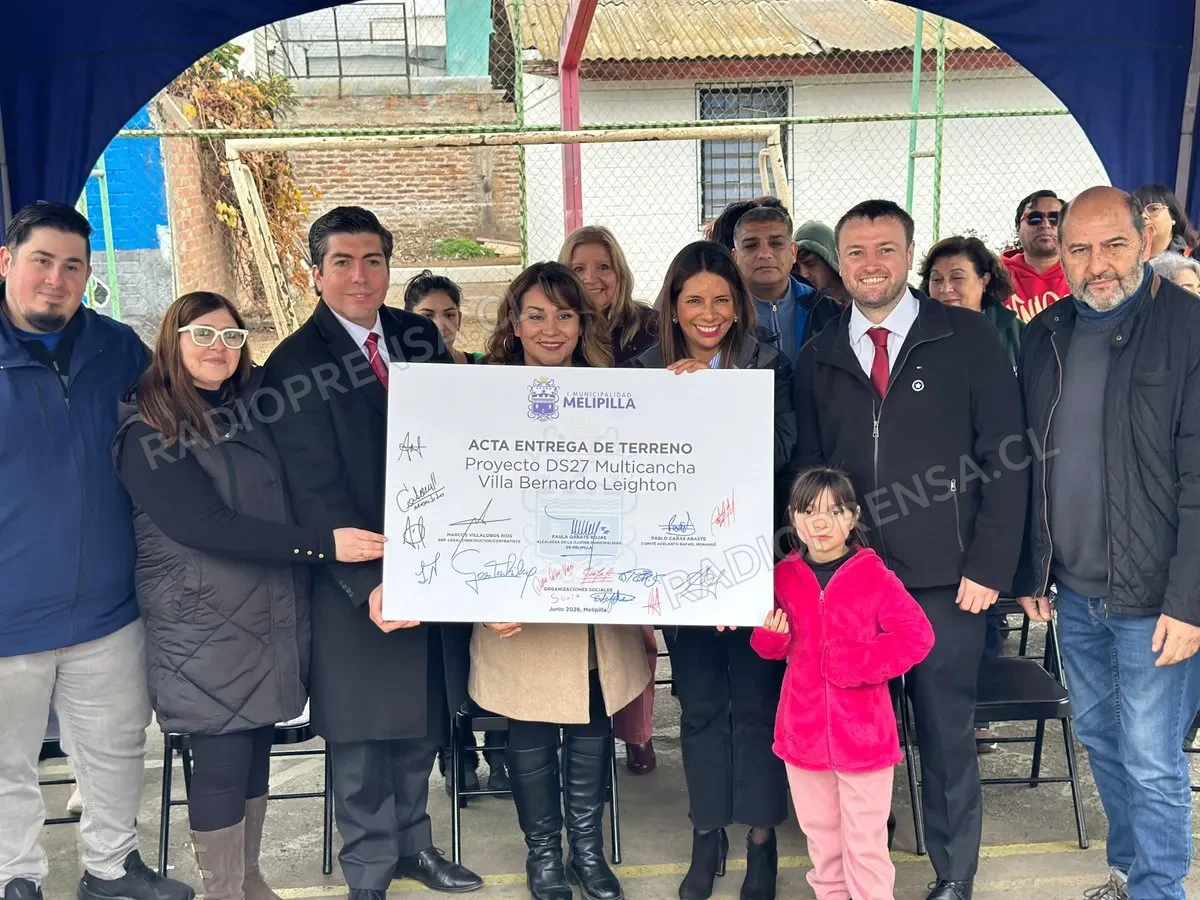 Dan inicio a obras de la multicancha de Villa Bernardo Leighton