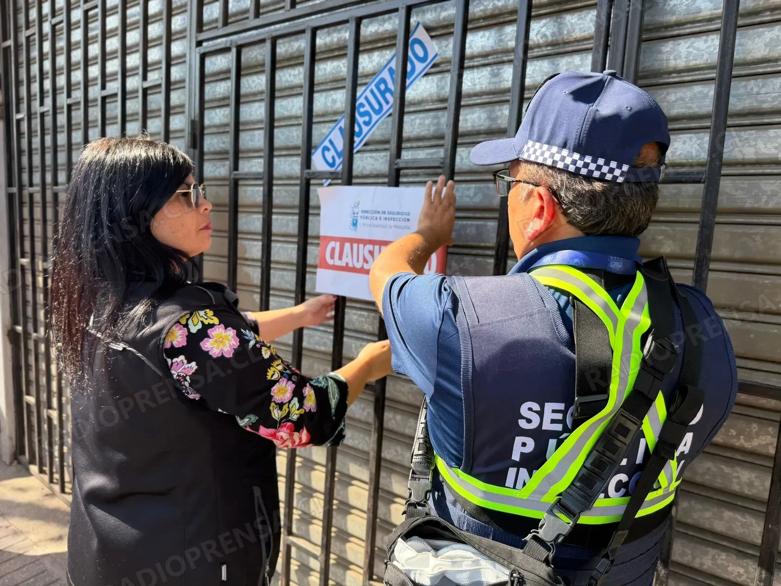 Clausuran casino clandestino que operaba en pleno centro de Melipilla: dos detenidos y 80 máquinas retiradas