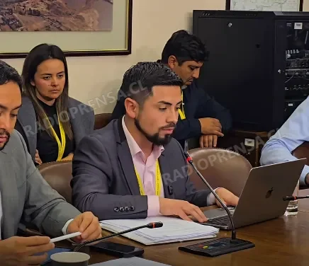 Concejal Osvaldo Azócar expuso ante comisión de la Cámara por bienes desaparecidos de los Juegos Panamericanos en El Monte