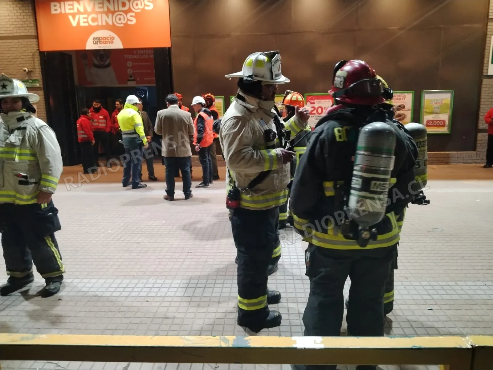 Mall Espacio Urbano fue escenario de complejo simulacro de incendio y rescate de víctimas